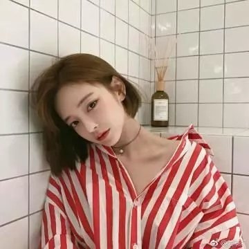 他是龙