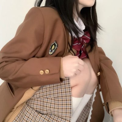 二人漫步几春秋